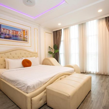Quy Hung Hotel Central Ho Şi Min Exterior foto