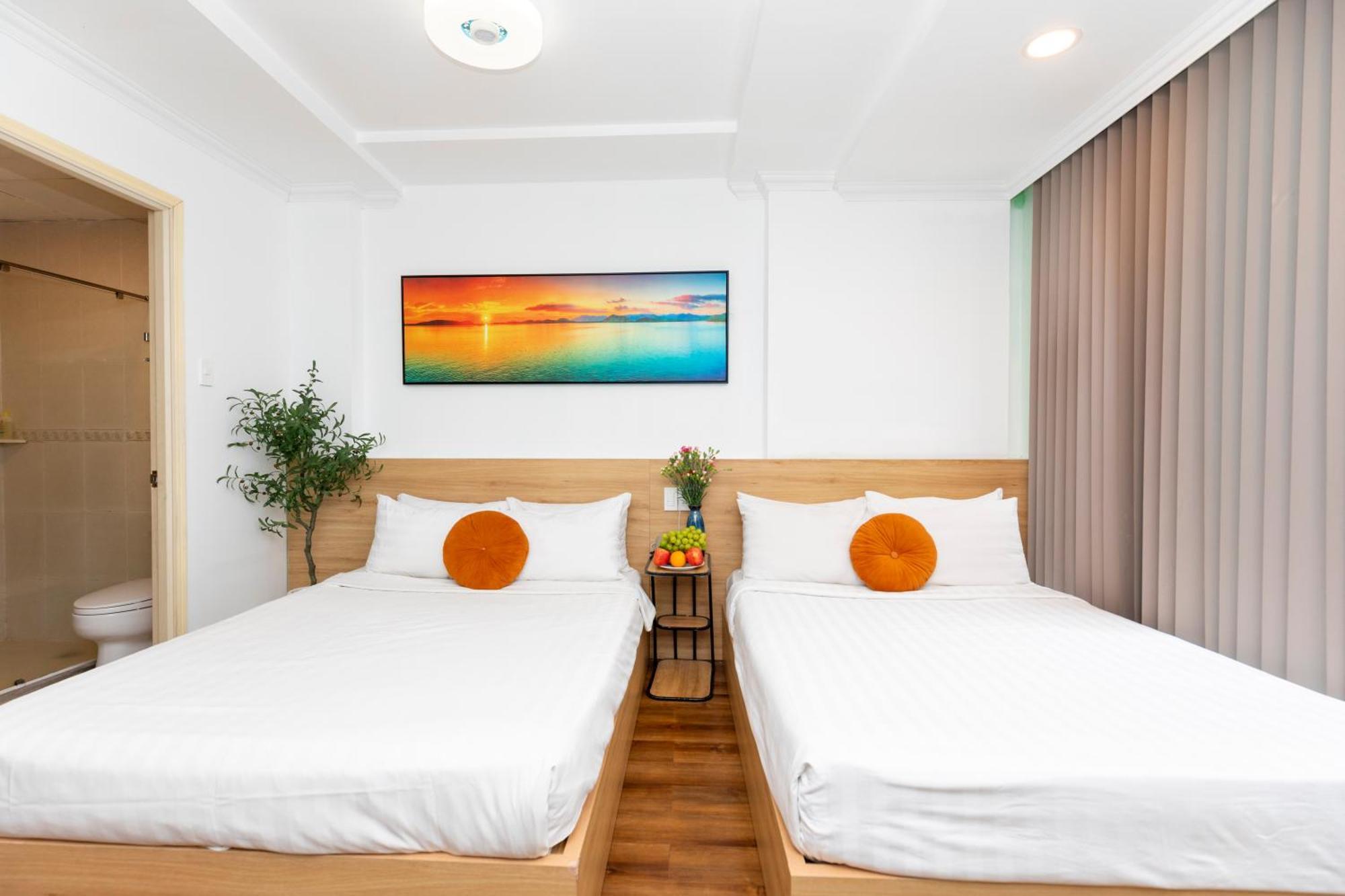 Quy Hung Hotel Central Ho Şi Min Exterior foto