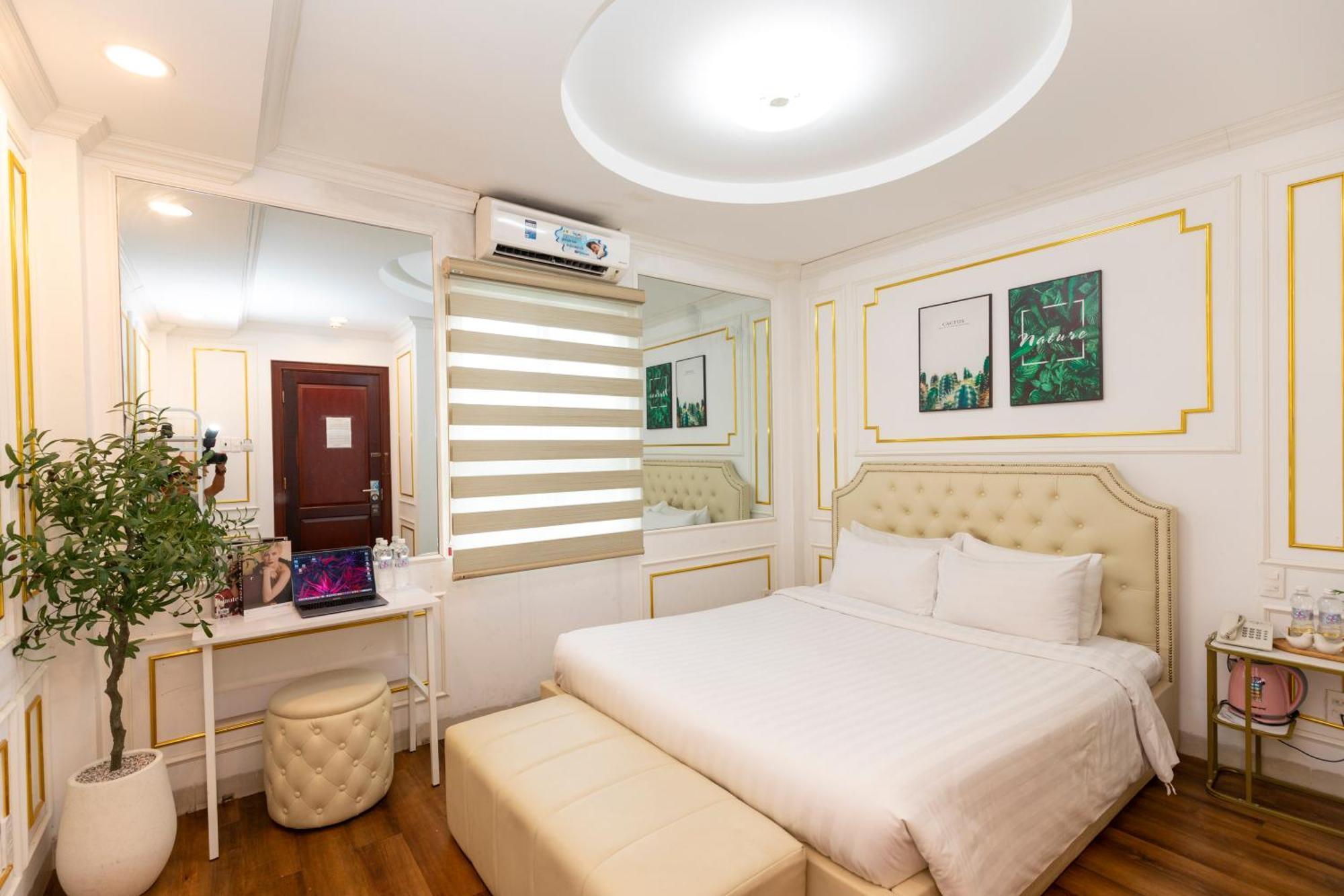 Quy Hung Hotel Central Ho Şi Min Exterior foto