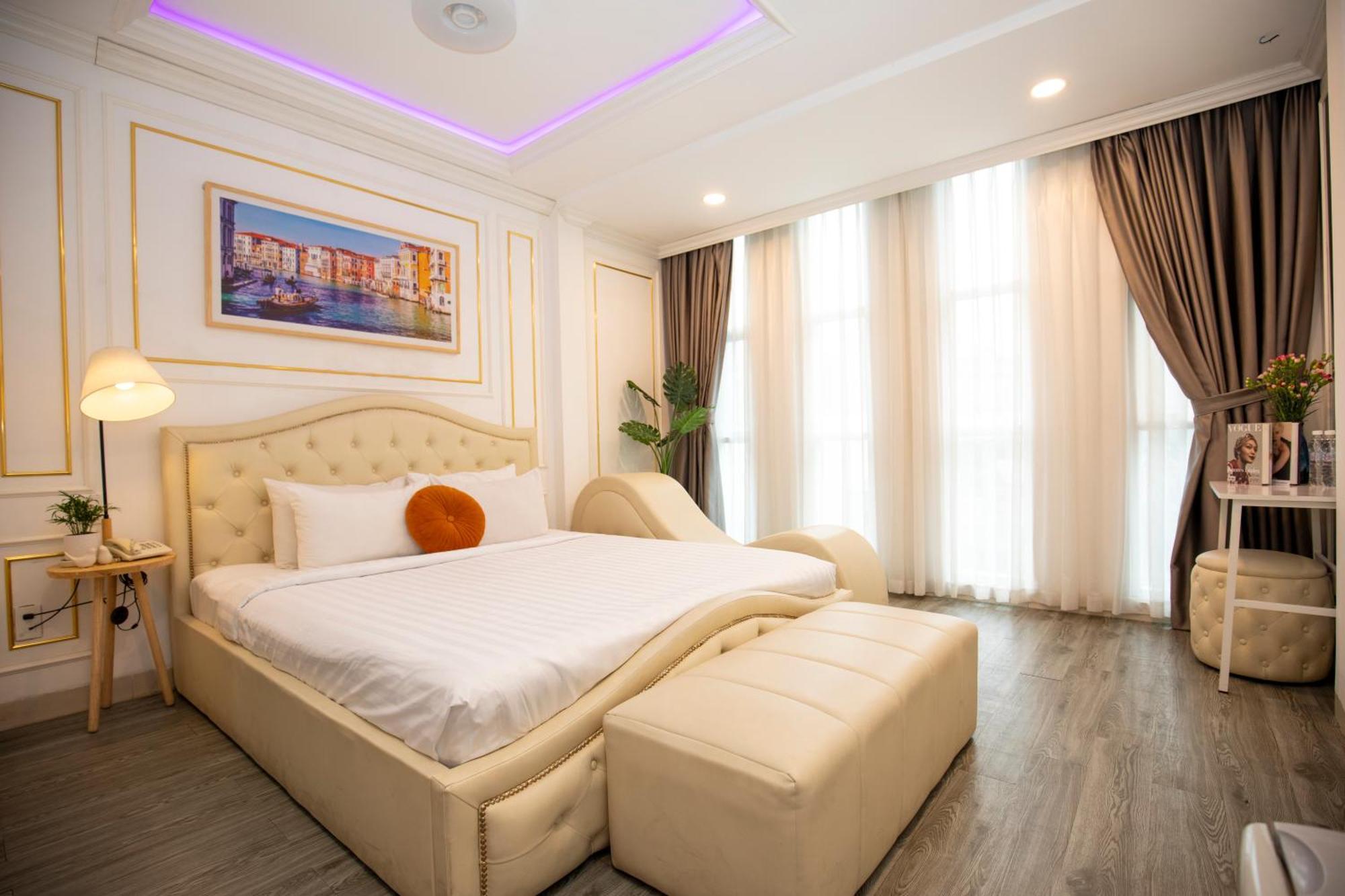Quy Hung Hotel Central Ho Şi Min Exterior foto