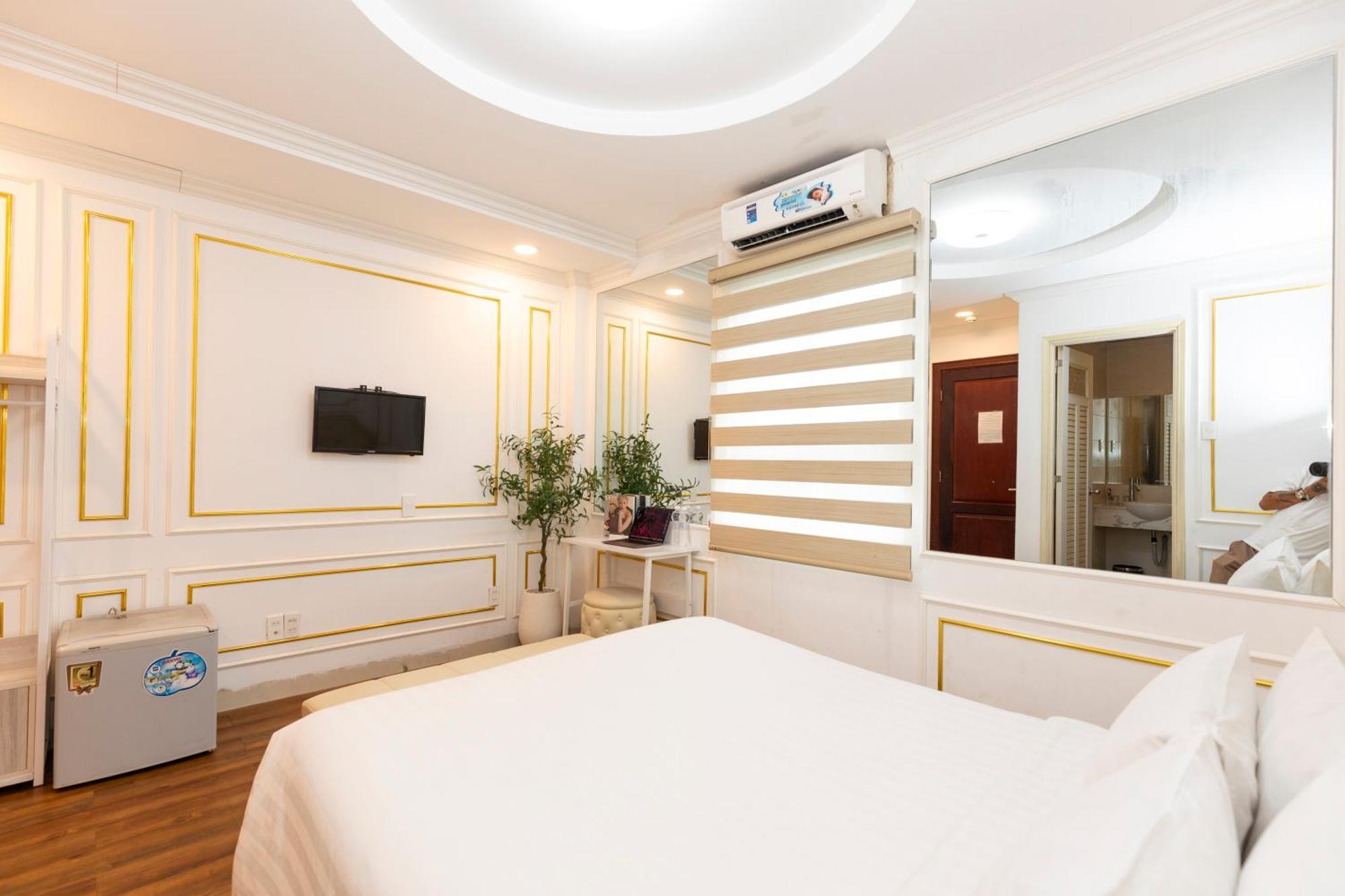 Quy Hung Hotel Central Ho Şi Min Exterior foto