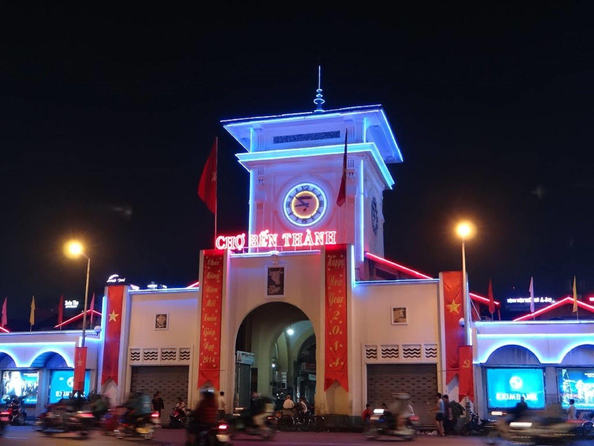 Quy Hung Hotel Central Ho Şi Min Exterior foto